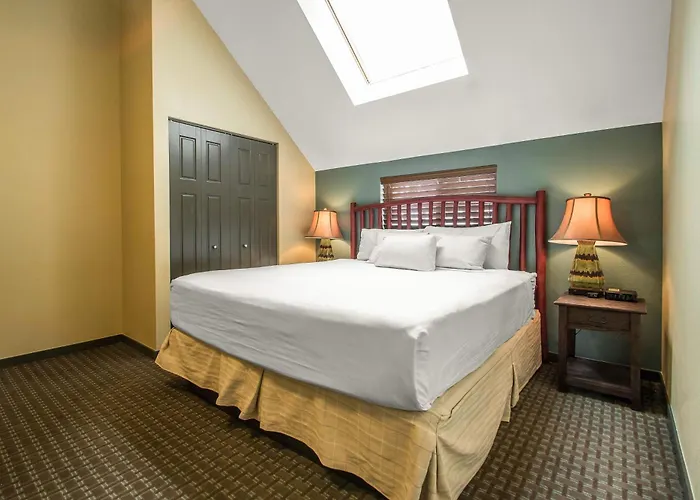 Hilton Grand Vacations Christmas Mountain Village Wisconsin