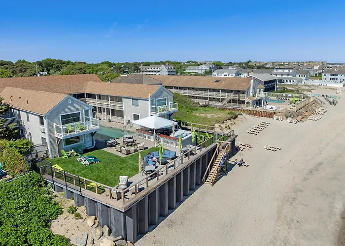 The Corsair & Cross Rip Oceanfront