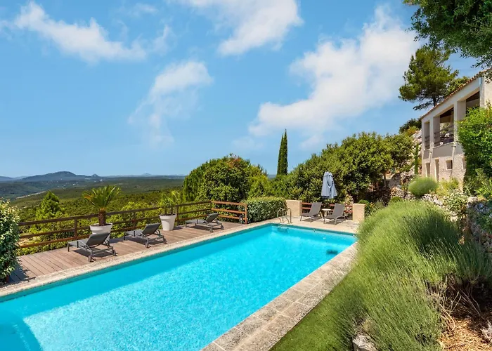 Villa With Heated Pool, Petanque, Spa & View