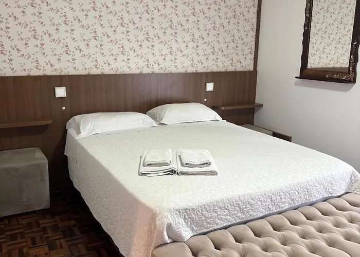 Hospedaria Gastehaus Enzian