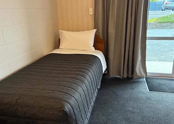 Charlies Motor Lodge