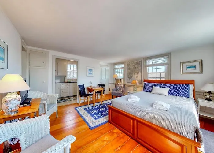 Lovely Studio W/Full Kitchen/Free Wifi- Next To River/Antique Shops/Restaurants