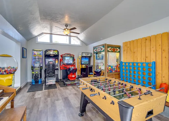 Hike, Play & Relax: Cedar City Group Getaway