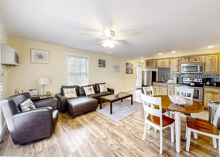 Water-View Condo At Sheepscot Harbour Resort With Deck, Full Kitchen, And Wifi