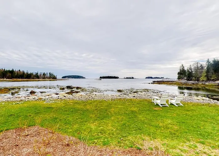 Dazzling Ocean-View House With Fireplace, Deck, Firepit, Central Ac, & W/D