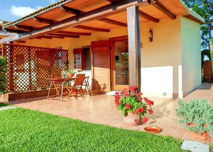 Comfortable House In Pescia Romana
