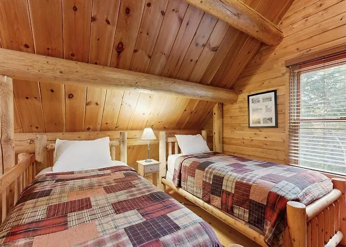 Lakefront Home With Private Dock, Canoe & Kayak, Fast Wifi, And Firepit - Dog Ok