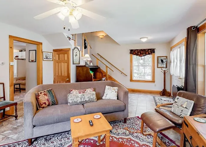 Two-Story Home Steps From Laite Beach - Stroll To The Harbor, 1 Dog Welcome