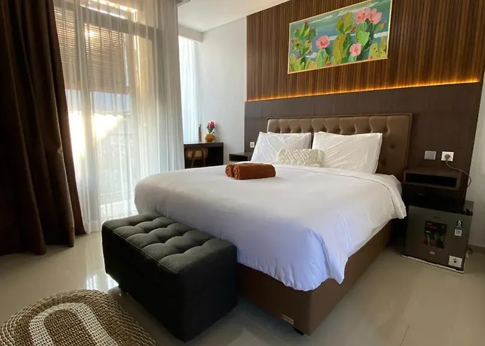 Queens Villa