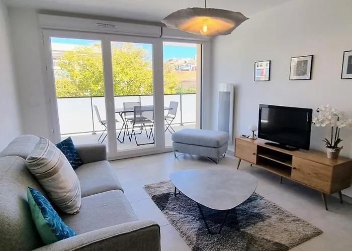 Le Segreto, Appt Neuf Dans Residence De Standing, Superbe Deco, Centre, 2 Parkings Prives, Climatisation