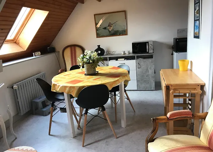 Appartement Lumineux Avec Vue Sur La Mer A Port-Bail 70 M² 4 Pers.