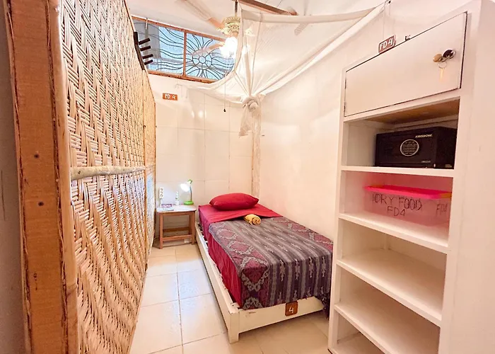 Serenity Eco Guesthouse And Yoga- Chse Certified
