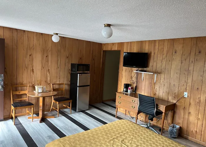 Amber'S Inn And Suites