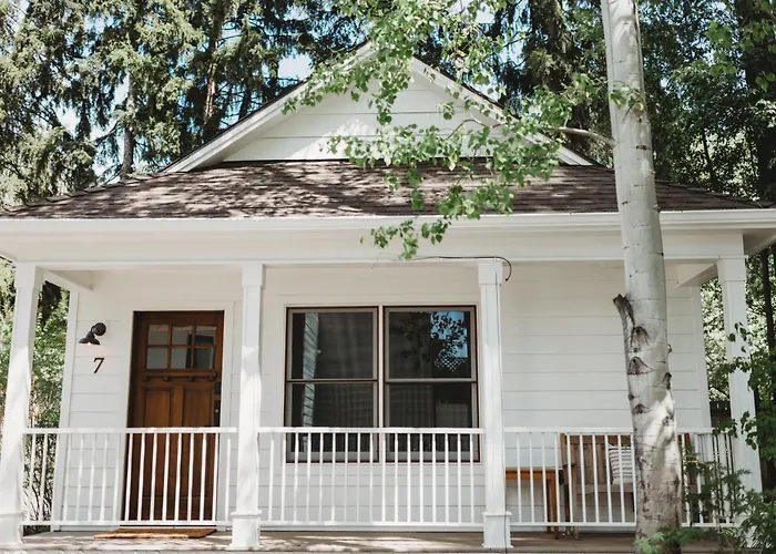 The Cottages At Bigfork