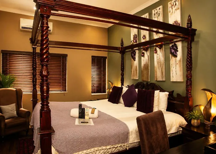 Moonriver Guesthouse