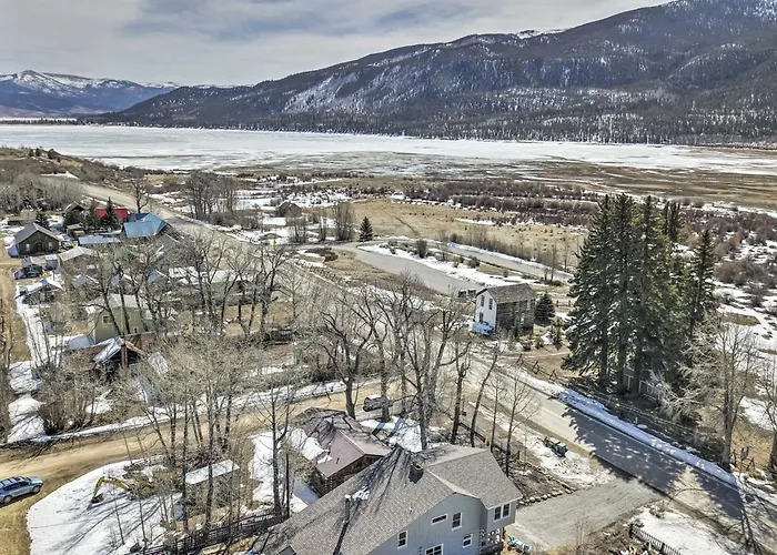 Remodeled Lake Cabin, Stunning Mtn View, New Patio