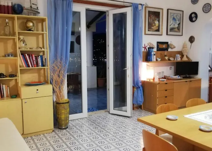 La Casa Del Capitano, L'Uomo E Il Mare ...