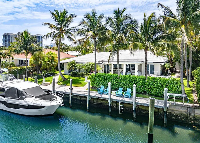 Seven Palms Waterfront- Private Dock, Heated Pool & Lanai -Walk To Beach! By Maven Vacation Rentals