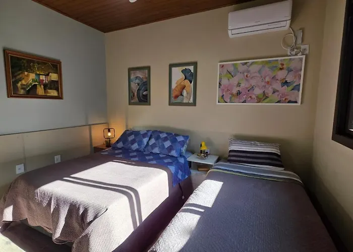 A Casa Amarela -Edícula Gaivota -Conforto e tranquilidade próximo ao mar