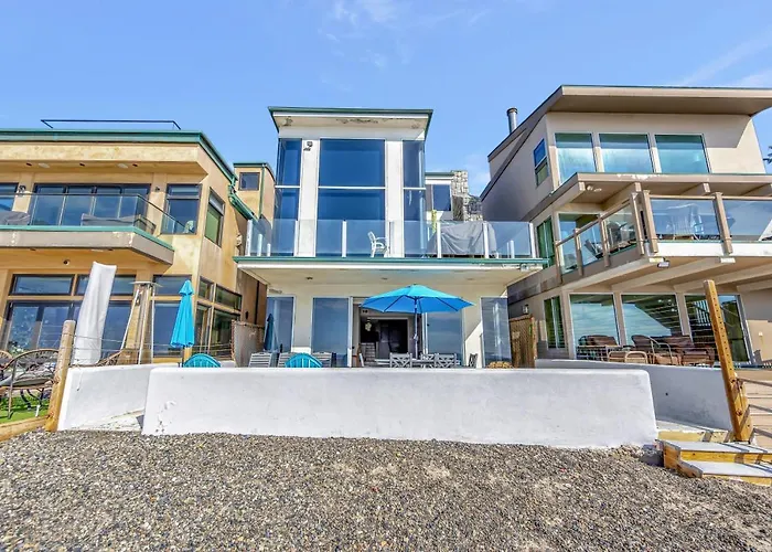 Ocean Front - Stunning Views- Vacation Paradise!!