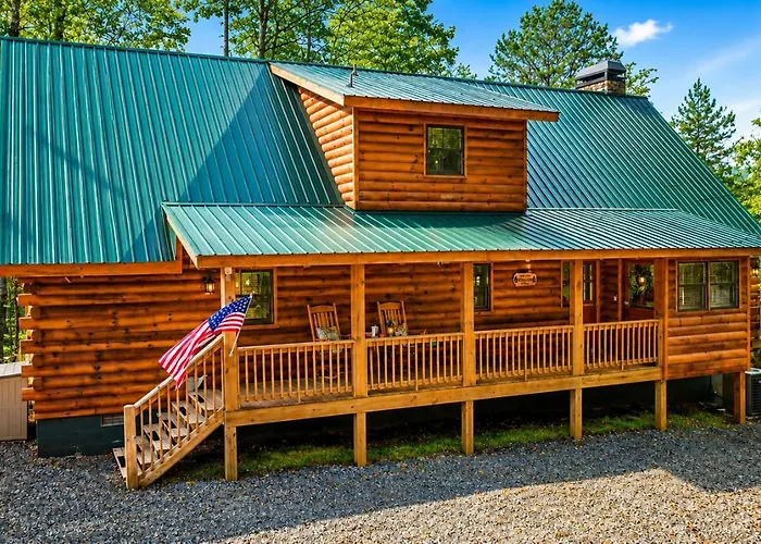 Fall Cabin Hot-Tub Fire-Pit Hiking Waterfalls Wineries Resort Amenities