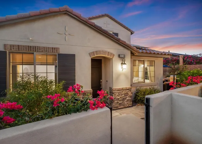 Enjoy A Stay @ Casa De Fore!Play! New Townhome!