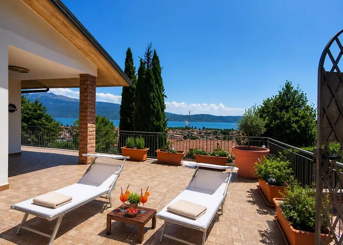 Garda Sunshine - Lake View, Portico And Terrace Solarium