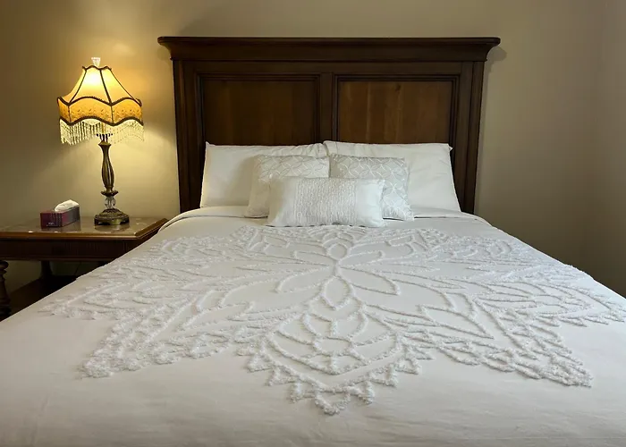 Green Leaf Home Stay