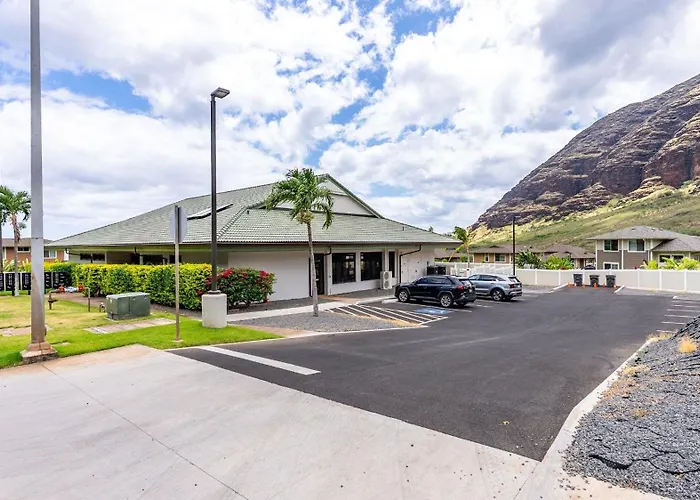Makaha Hideaway By Avantstay