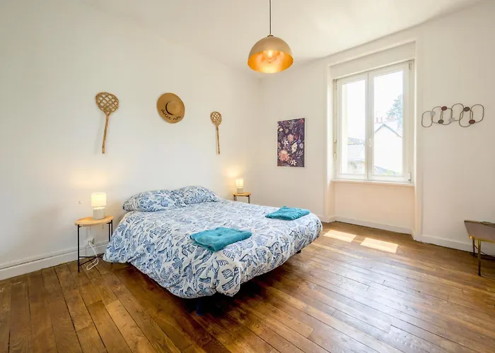 La Dolce Vita, Maison Et Stationnement Gratuit
