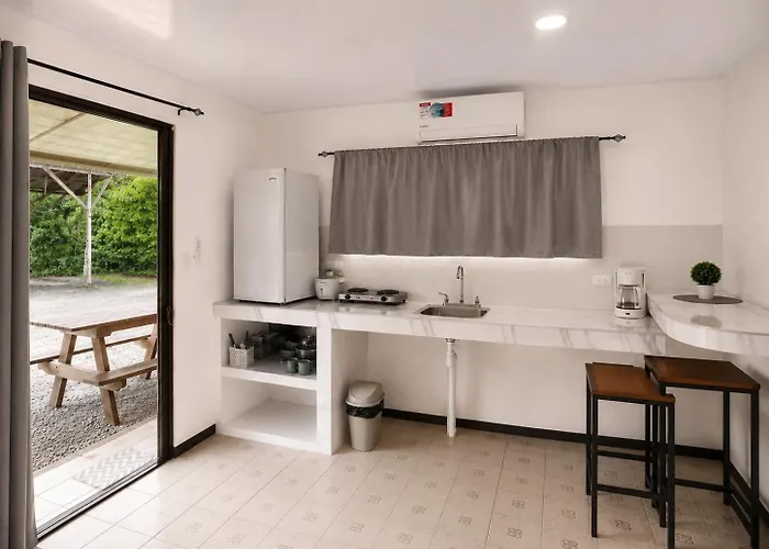 Anluka House Mono Arana