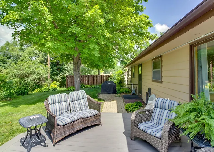 Walk To Lake Beach: Glenwood Vacation Rental!