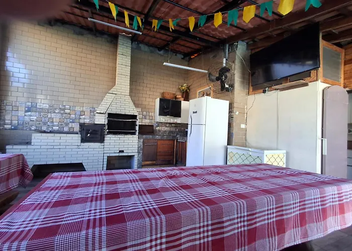 Chácara até 23 pessoas lazer garantido próximo a São Paulo
