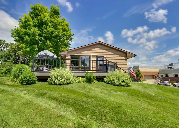 Walk To Lake Beach: Glenwood Vacation Rental!