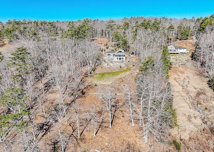 Oceanfront Home On 6 Acres With Multi-Level Deck & Spectacular View