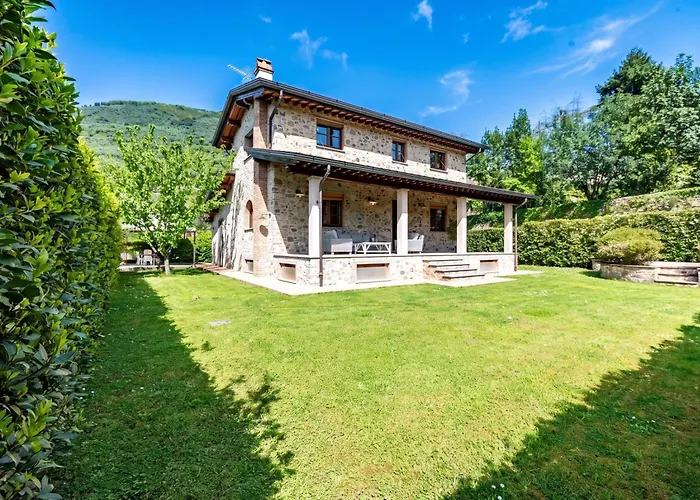 Villa Vittoriano - Tuscan Villa For 7 With Jacuzzi - Happy Rentals