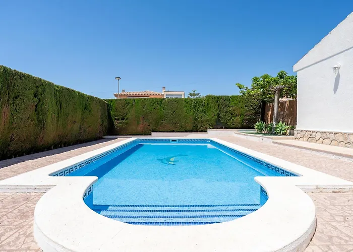 Exclusiva Villa Con Piscina