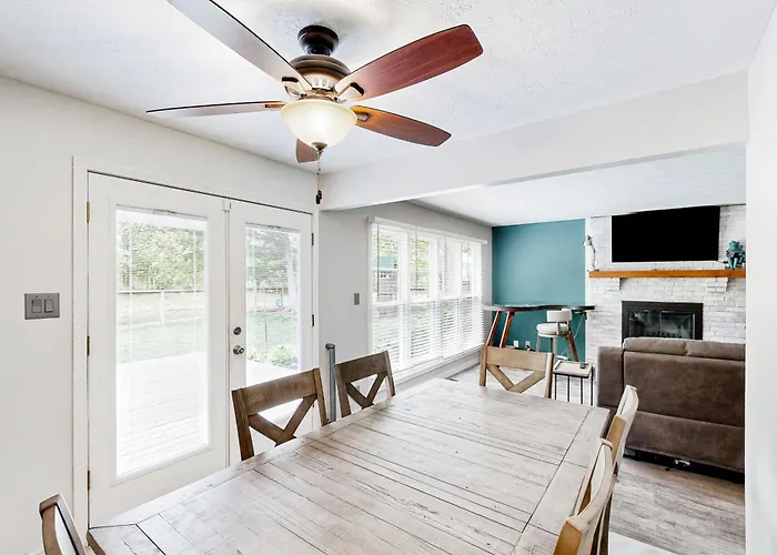 'Heart Pond Resort' Home In Carmel-Westfield Area