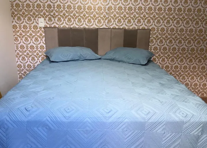 Quarto com banheiro privativo