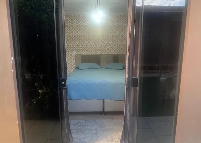Quarto com banheiro privativo