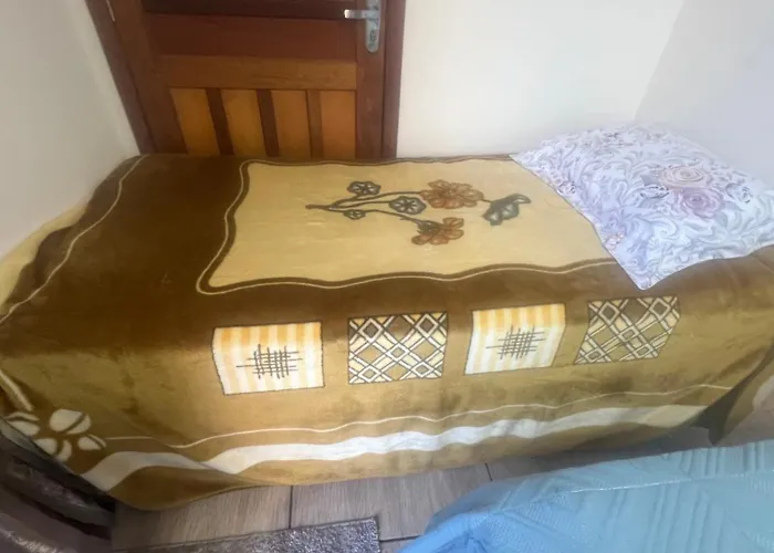 Quarto com banheiro privativo
