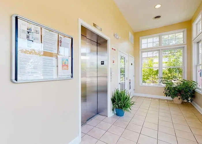 The Peninsula --- 22198 Dune Cir
