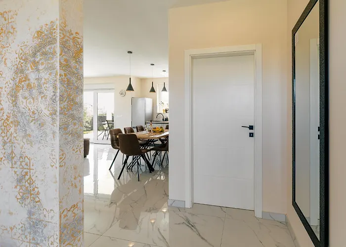 Brand New! Villa Adriatic Bay 1 With A Private Heated Pool