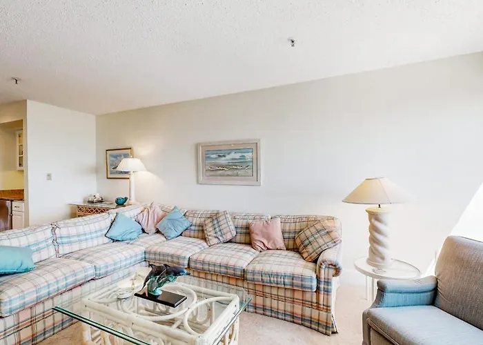 Kings Grant --- 40097 E Oceanside Unit 21