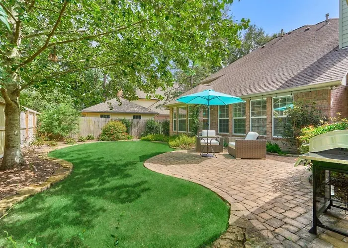 The Woodlands 4Br Executive Retreat - Ev, Baby & Pet Friendly, Near Hospitals & Shopping