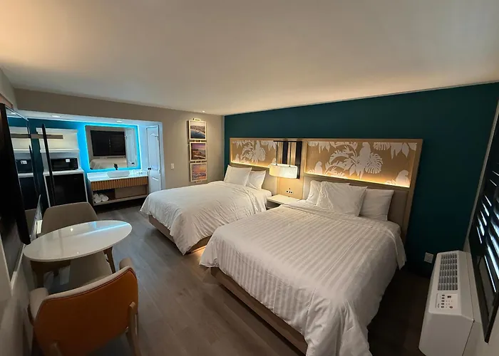 Harbor Bay Inn