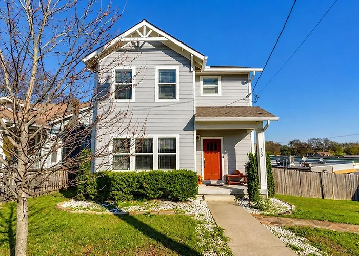 3 Bedroom Home-Huge Yard For Petsl4.5 Miles To Broadway