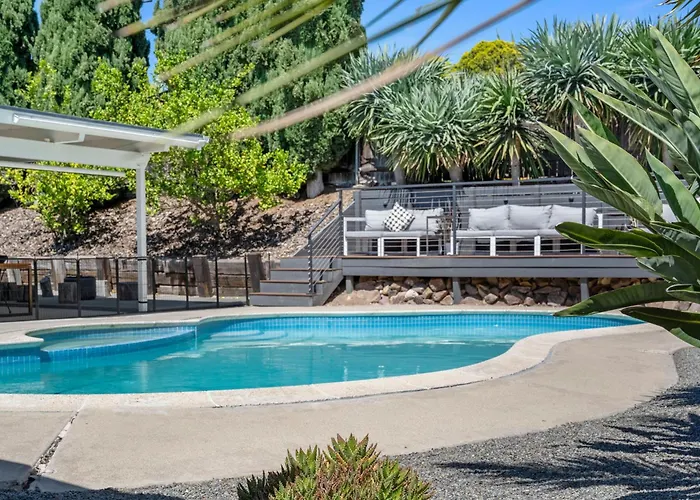 Agua Dulce - Mid Century Oasis - Pool &Hot Tub
