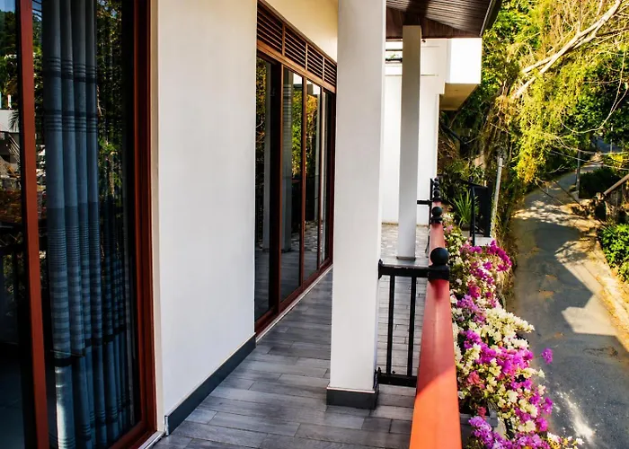 Ark Cabin Villa
