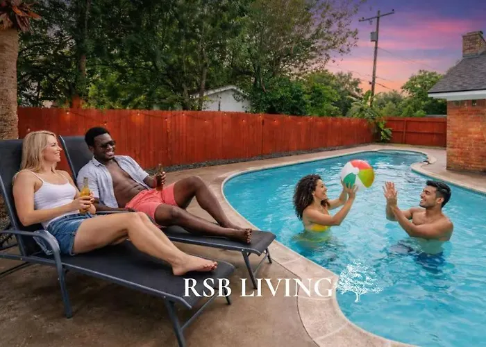 Amazing 4Br 2Ba Winter Home With Pool & Game-Movie Room